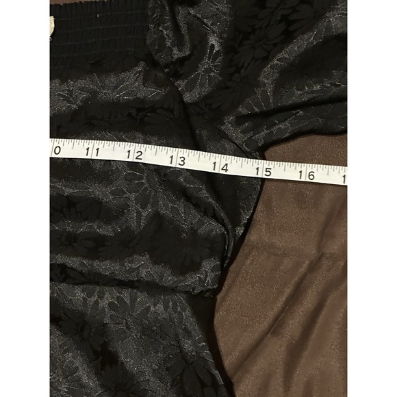 Altar'd State Jocelyn Floral Daisy Puff Sleeve Satin Mini Dress Black Sz M - Picture 8 of 8